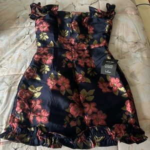 Lulus dress in size XS